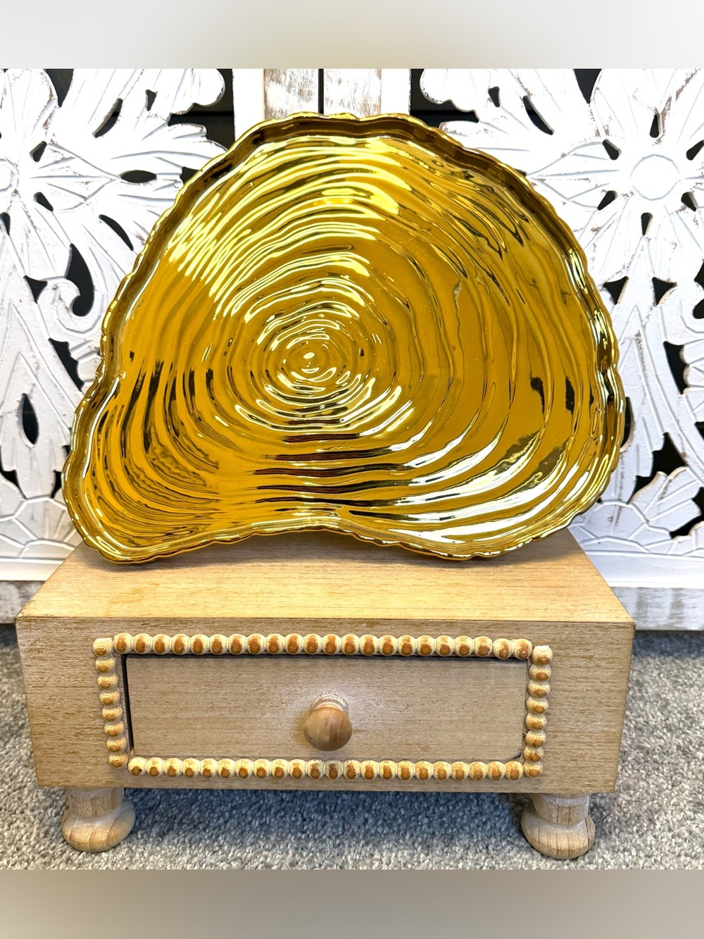 Goldw-Colored Titanium Plated Porcelain Tray.